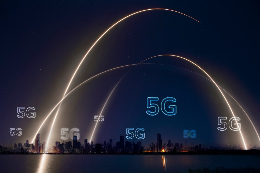 Powerful 5G Networks: Revolutionizing Global Rollout in 2025
